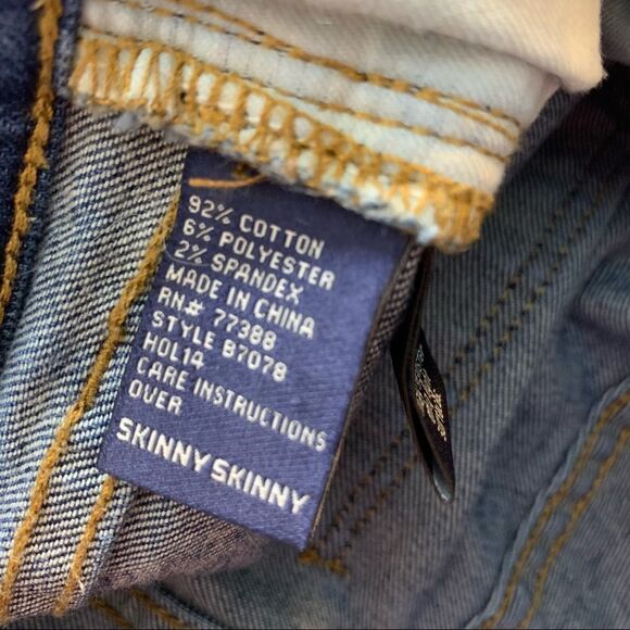 Madewell skinny skinny ripped distressed jeans - Picture 7 of 8